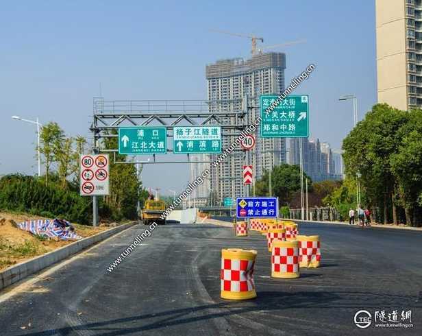 南京扬子江隧道外地车可以通行吗